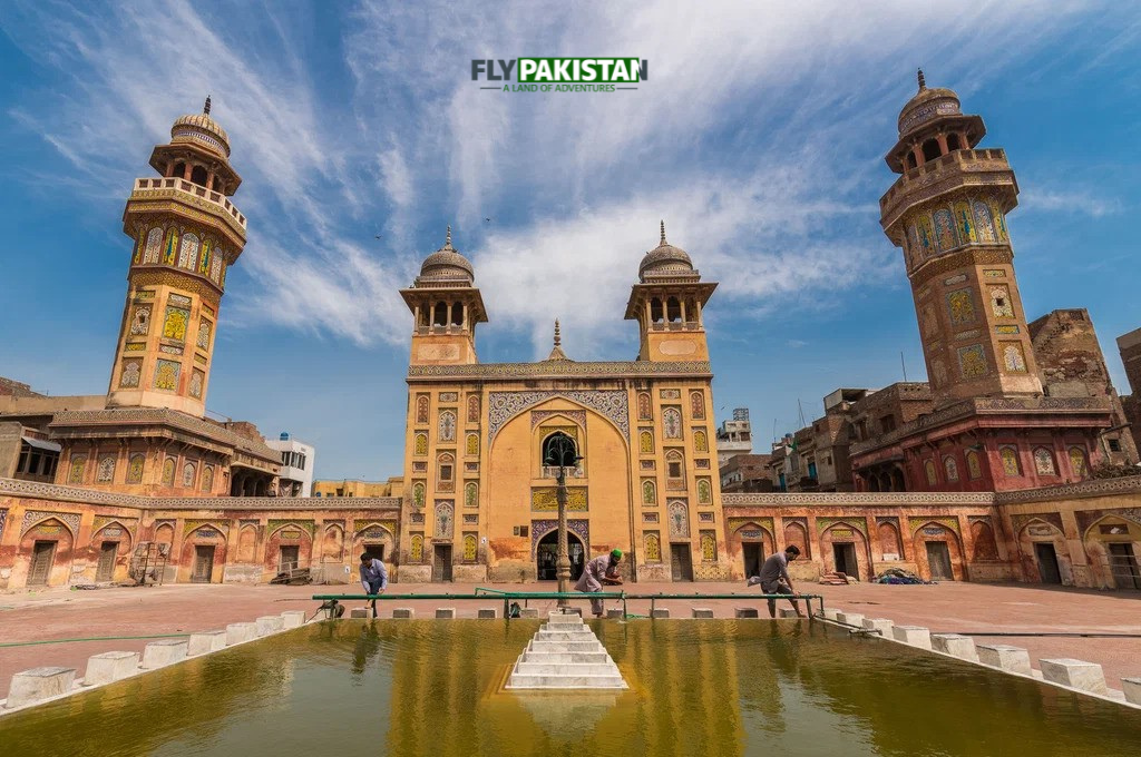 Book Hotels in Pakistan